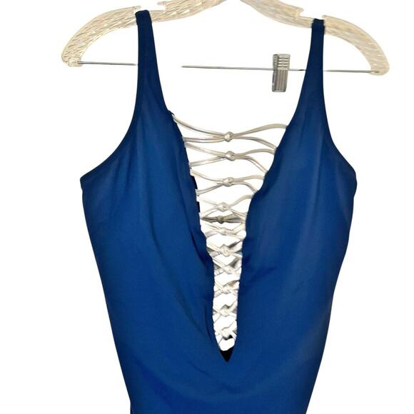 Bleu Rod Beattie Knotty Lace Down One-Piece Swimsuit Navy/Silver Size 18W NWT - Picture 9 of 12